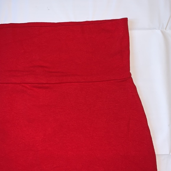 L Red Lily White High Waist Bodycon Mini Skirt - Picture 2 of 12